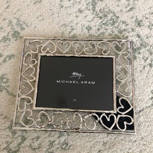 Michael Aran 5x7 heart frame